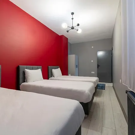 Aparthotel Hexa 3*