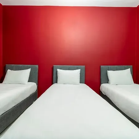 Hexa Apartahotel 4*